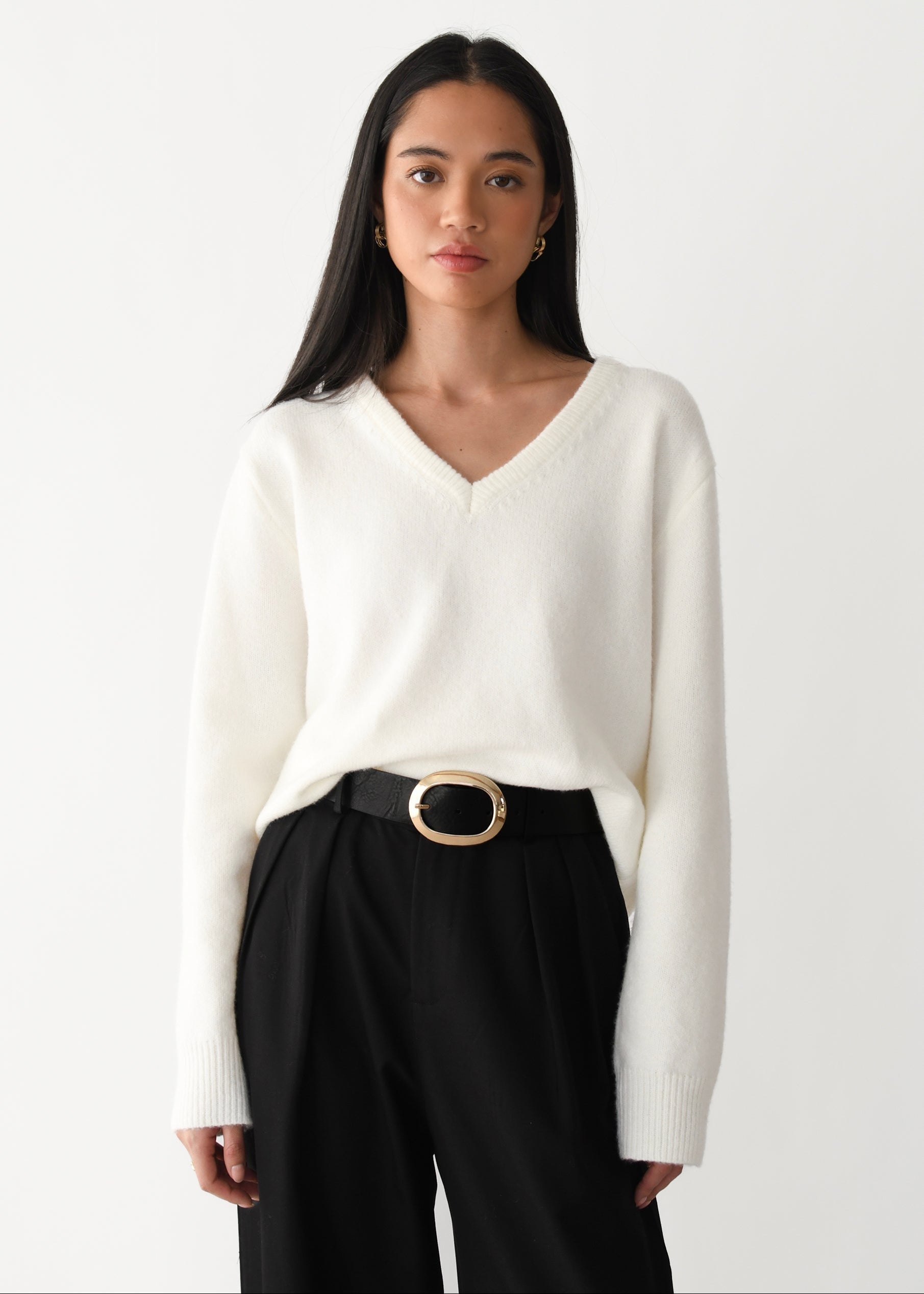 Lena - V-Neck Sweater