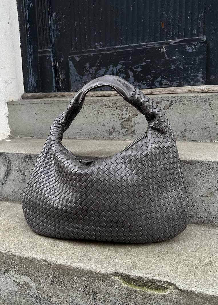 Trina - woven Lattice Shoulder Bag