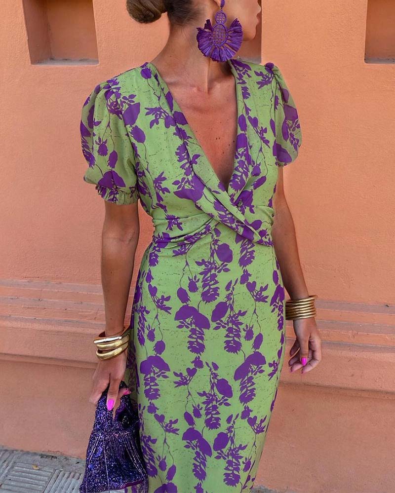 Lucy – Classic Beauty, Everyday Elegance